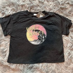 NWT Juniors short sleeve tee